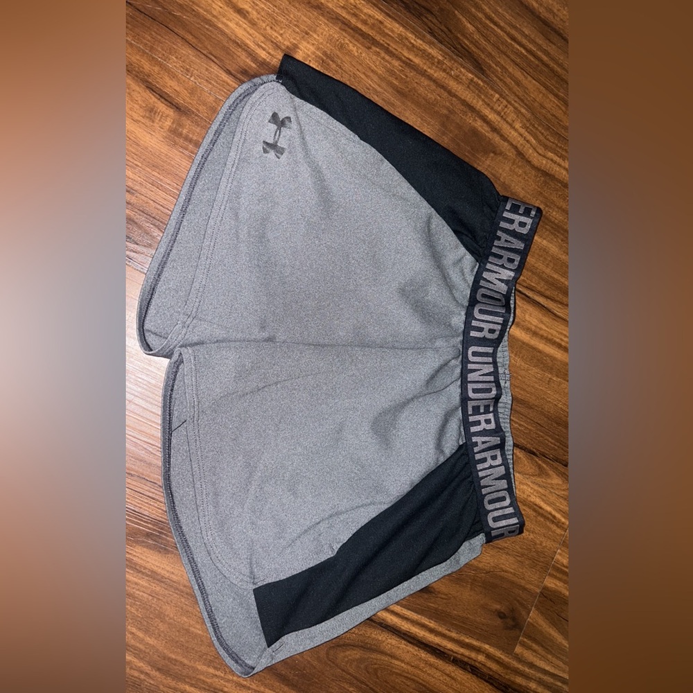 Grey/Black Under Armour Shorts.